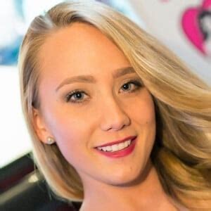 aj applegare|AJ Applegate (Model) Wiki, Age, Height, Ethnicity, Boyfriend and .